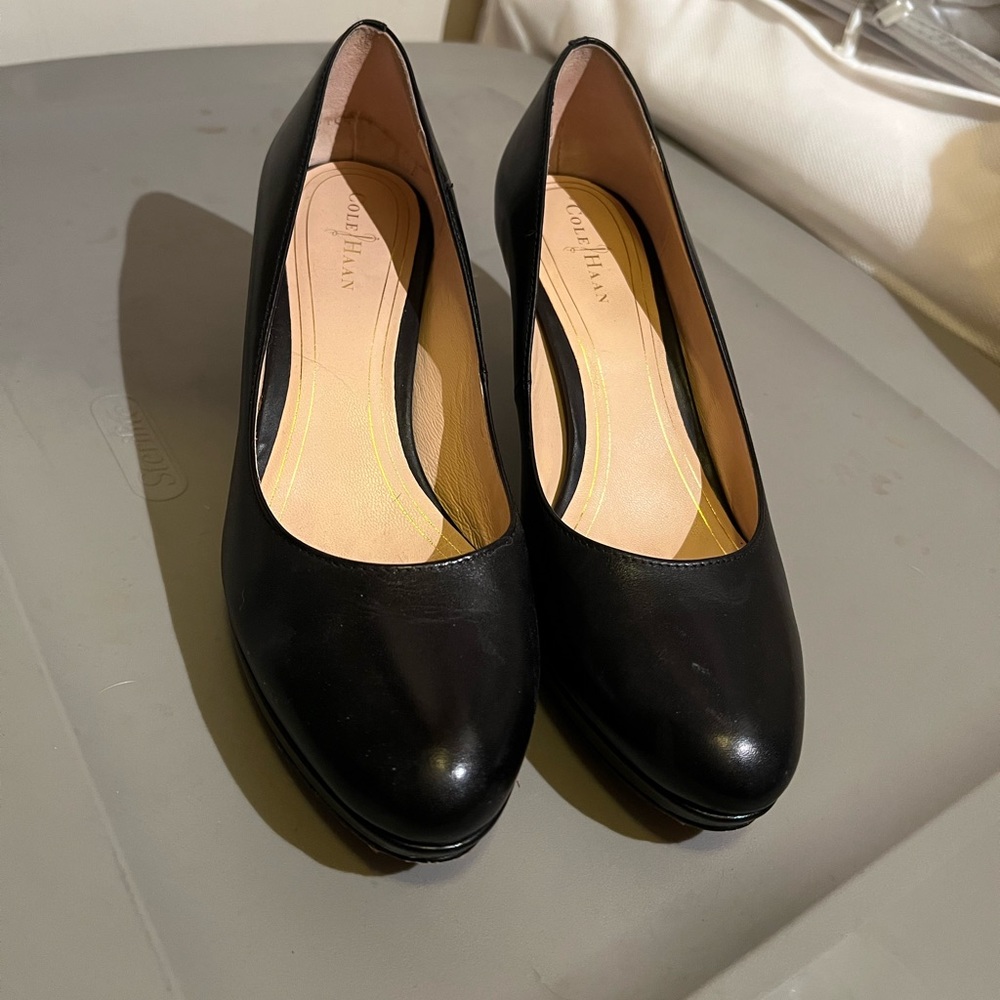 Cole Haan Pumps